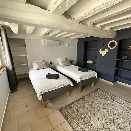 Hotel Maison De De 4 Et Son Jardin 3*